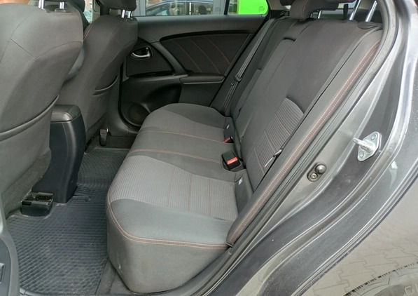 Toyota Avensis cena 46900 przebieg: 190020, rok produkcji 2015 z Pilzno małe 436